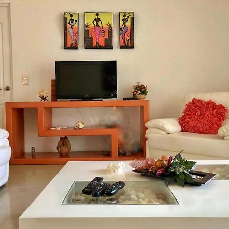 Depa De Dos Recamaras En Acapulco Diamante Frente Arena Gnp Lejlighed Eksteriør billede